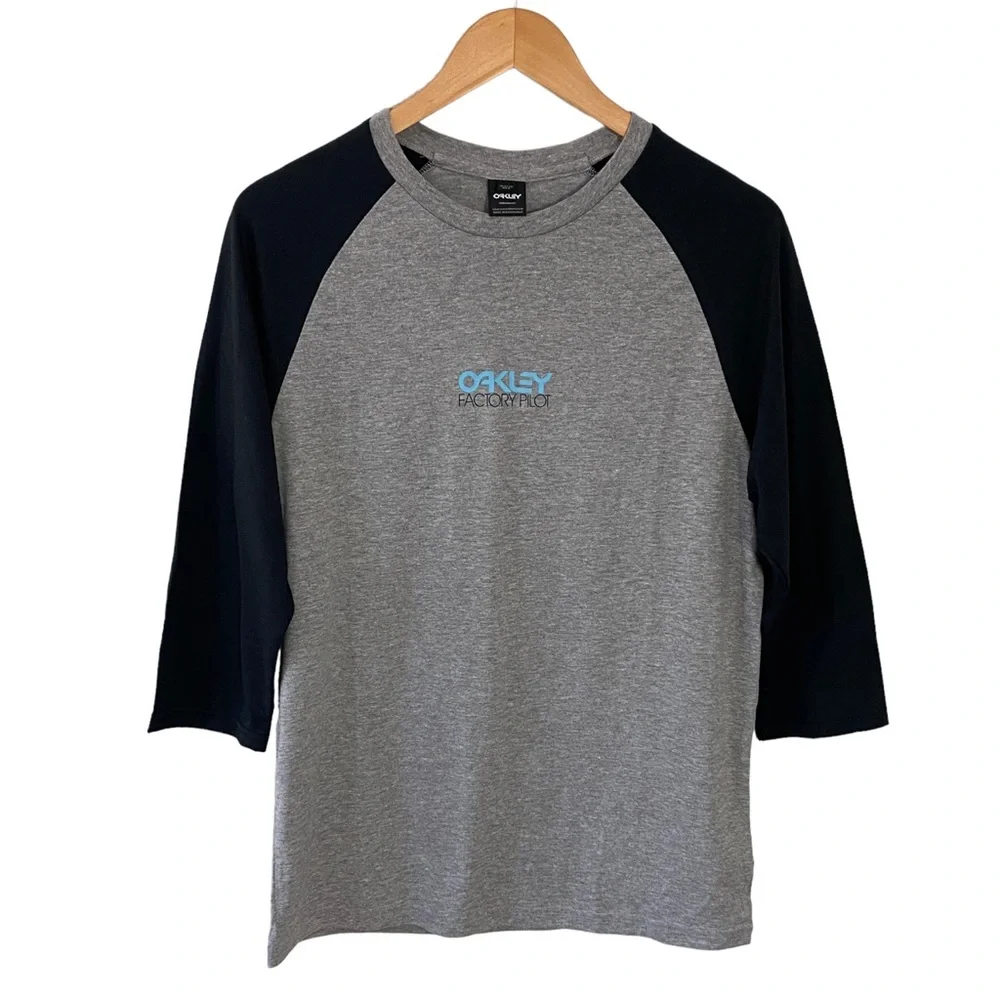 Oakley Factory Pilot Mens Raglan Tee Shirt 3/4 Sleeve Gray Black Size XS NWT